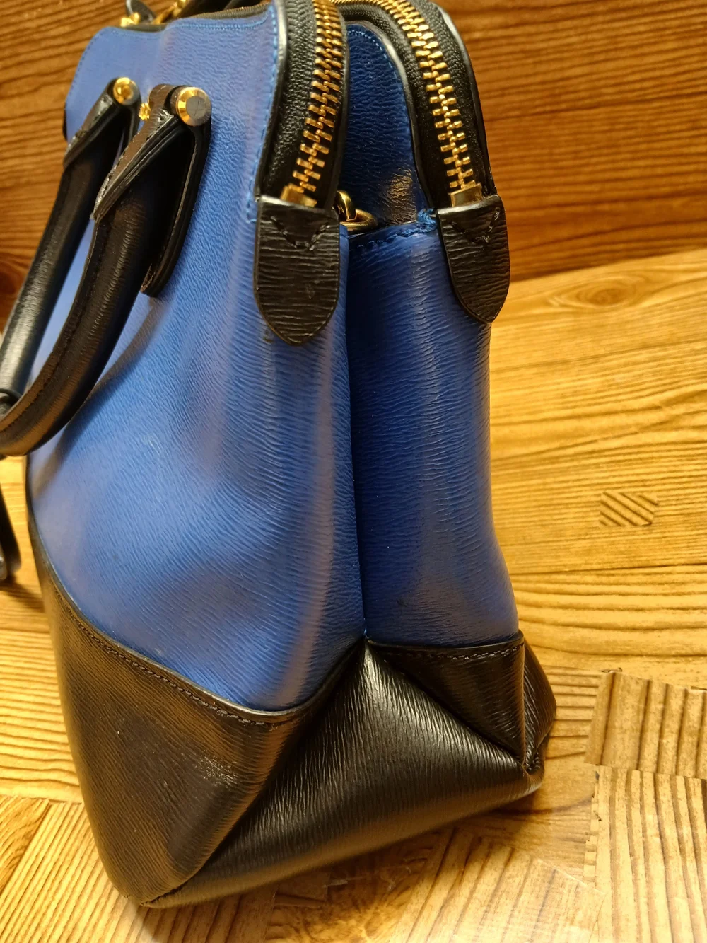 Lauren Ralph Lauren Blue and Black Leather Satchel